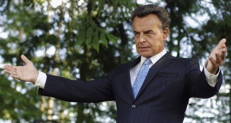 Ray Wise as The Devil in REAPER (Image: The CW)